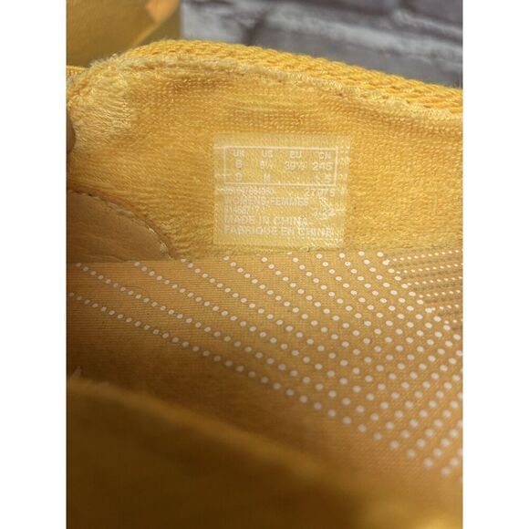 Clarks Cloud Steppers 27975 Yellow Canvas Breeze Shoes Women Sz 8.5M US/38.5EU - Picture 7 of 16